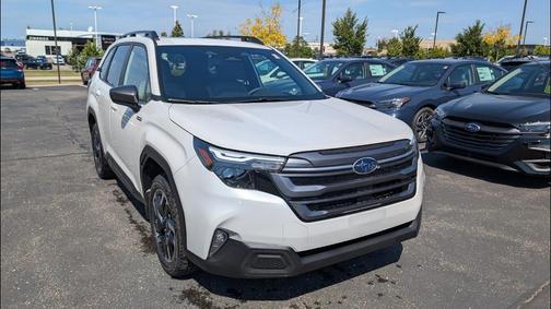 2025 Subaru Forester Hybrid Premium