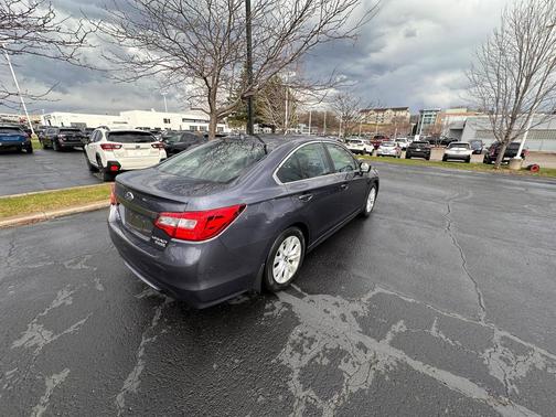 Carbide Gray Metallic 2017 Subaru Legacy Premium