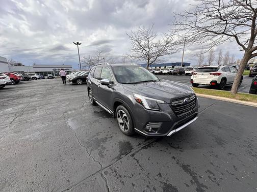 Magnetite Gray Metallic 2023 Subaru Forester Touring