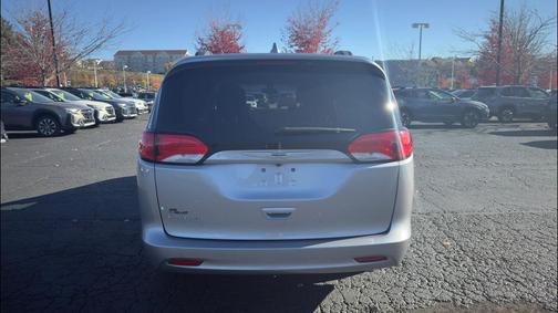 2020 Chrysler Voyager LXI