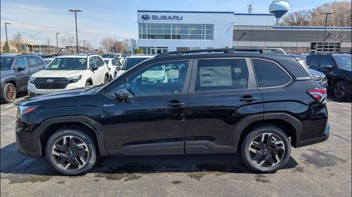 Crystal Black Silica 2026 Subaru Forester Hybrid Premium