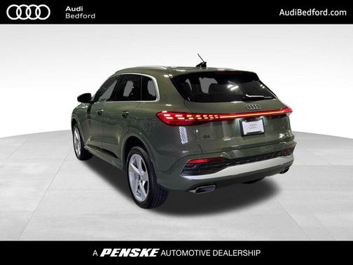 2025 Audi Q5 Premium Plus TFSI quattro S tronic