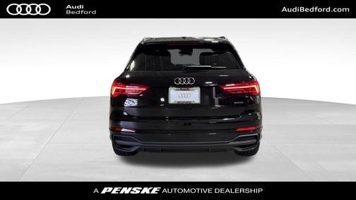 2025 Audi Q3 Premium 45 TFSI S line quattro Tiptronic