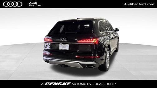 2025 Audi Q7 55 Premium Plus