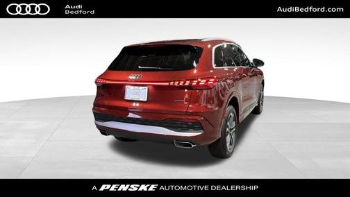 2025 Audi Q5 Premium Plus TFSI quattro S tronic