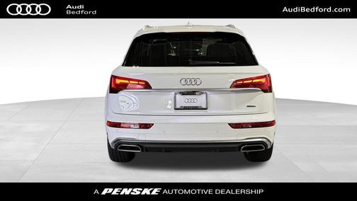 2022 Audi Q5 45 S line Premium Plus