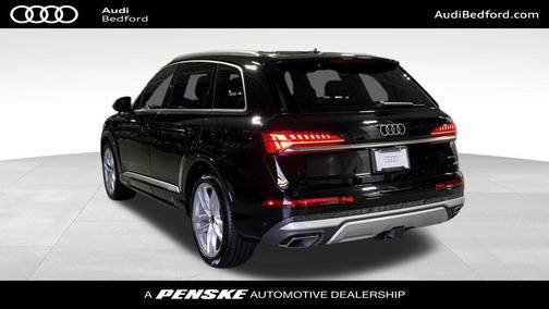 2025 Audi Q7 55 Premium Plus