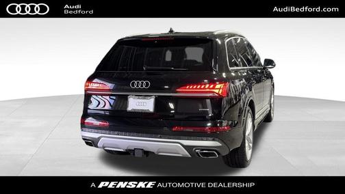 2025 Audi Q7 55 Premium Plus