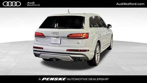 2025 Audi Q7 55 Premium Plus