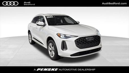 2025 Audi Q5 Premium TFSI quattro S tronic