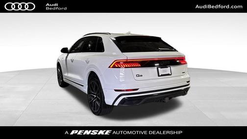 2021 Audi Q8 55 Premium Plus
