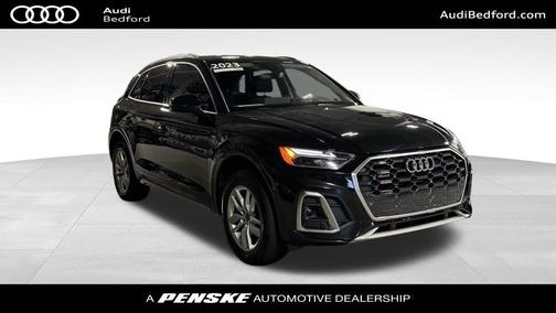 2023 Audi Q5 45 S line Premium