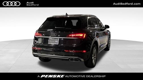 2023 Audi Q5 45 S line Premium