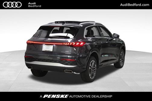 2025 Audi Q5 Premium