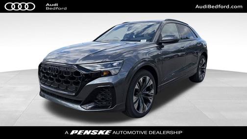 Daytona Gray Pearl Effect 2026 Audi Q8 Premium Plus
