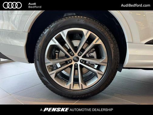 2026 Audi Q7 45 Premium