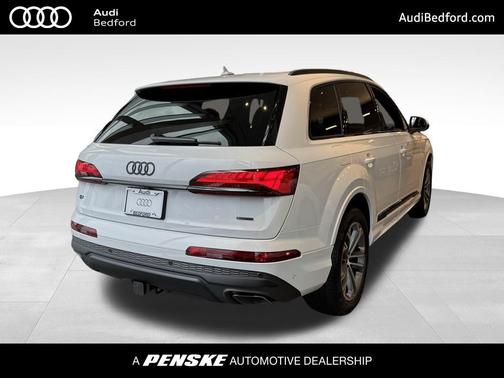 2026 Audi Q7 45 Premium