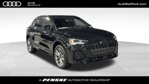 2025 Audi Q3 Premium 45 TFSI S line quattro Tiptronic
