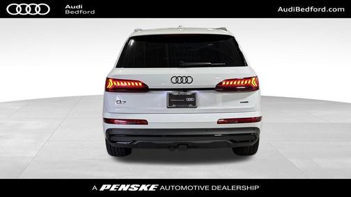 2024 Audi Q7 55 Premium Plus