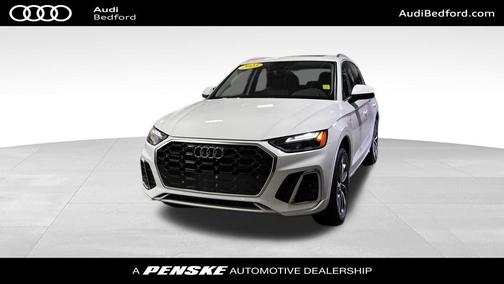 2023 Audi Q5 45 S line Premium