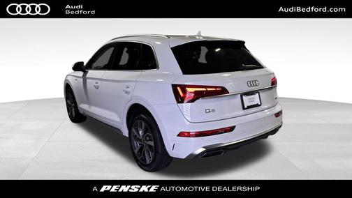 2023 Audi Q5 45 S line Premium
