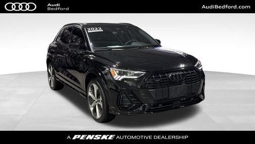 2022 Audi Q3 45 S line Premium Plus