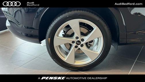 2025 Audi Q5 Premium Plus TFSI quattro S tronic