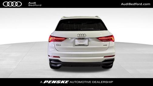 2024 Audi Q3 45 S line Premium Plus