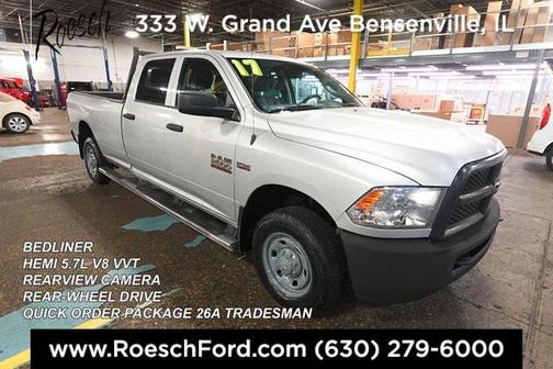 2017 RAM 2500 Tradesman Crew Cab 4x2 8' Box