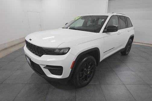 2024 Jeep Grand Cherokee Altitude