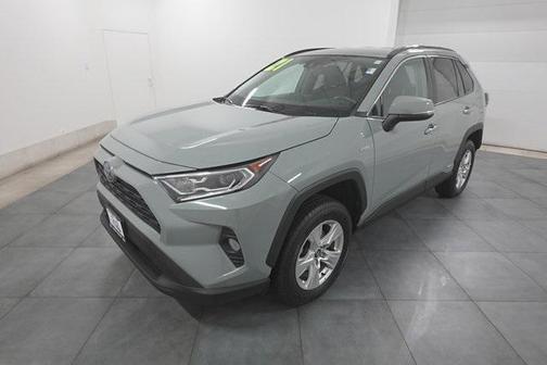 2021 Toyota RAV4 Hybrid XLE