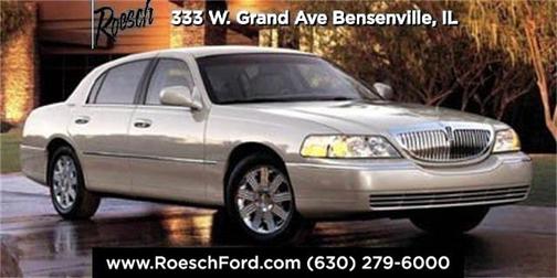 2005 Lincoln Town Car Signature