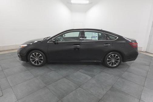 2016 Toyota Avalon XLE Premium