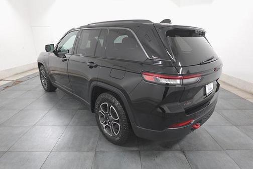 2022 Jeep Grand Cherokee Trailhawk