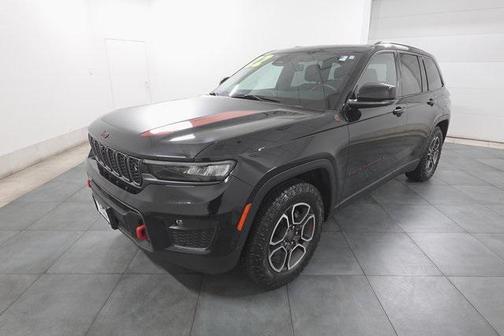 2022 Jeep Grand Cherokee Trailhawk