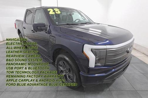2023 Ford F-150 Lightning LARIAT