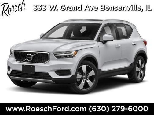 2021 Volvo XC40 T5 Momentum