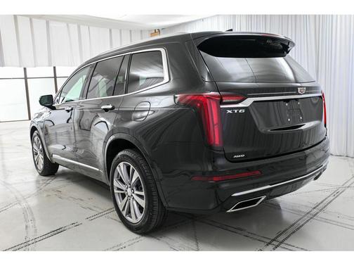 2023 Cadillac XT6 Premium Luxury AWD