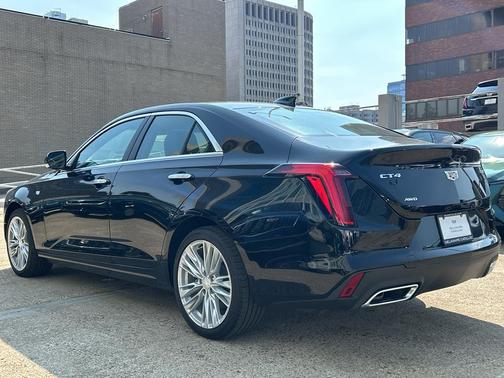 2025 Cadillac CT4 Premium Luxury RWD