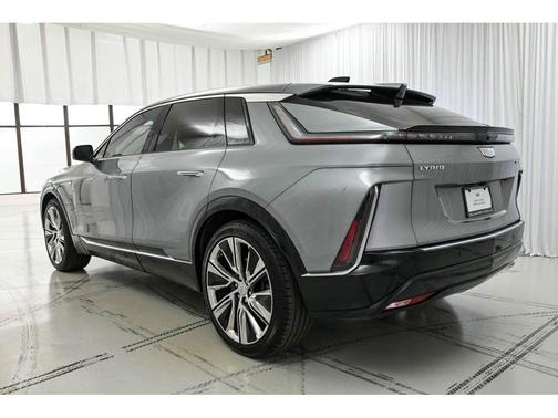 2024 Cadillac LYRIQ Luxury