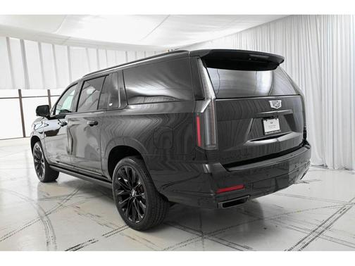 2025 Cadillac Escalade ESV Sport Platinum