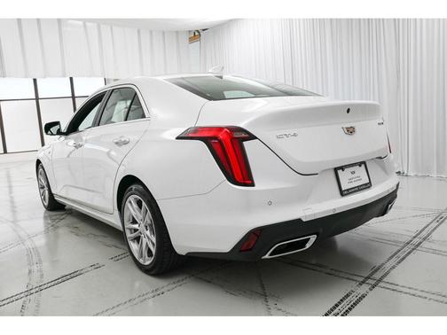 2024 Cadillac CT4 Luxury
