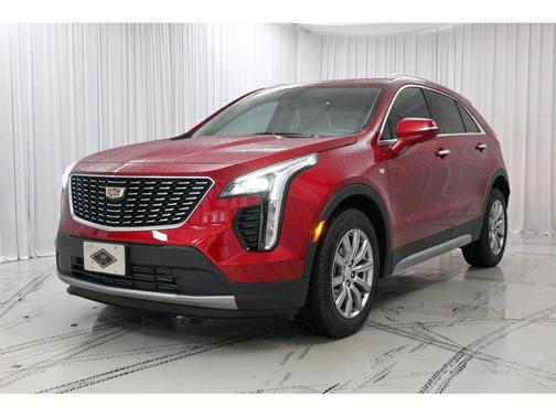 2023 Cadillac XT4 Premium Luxury