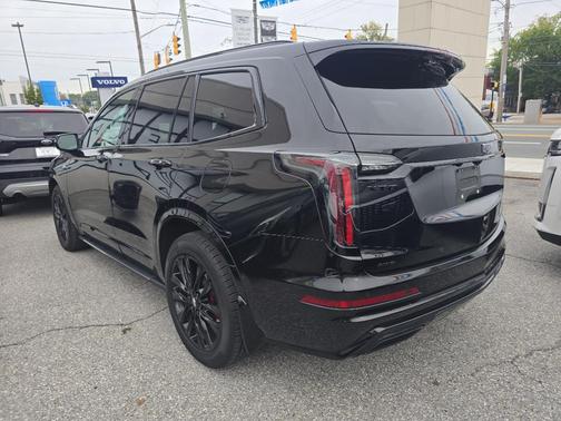 2022 Cadillac XT6 Sport AWD