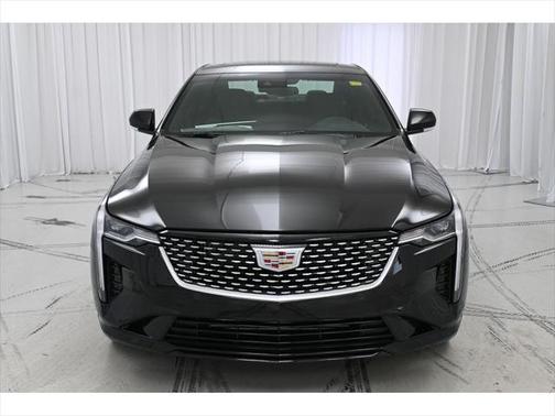 2025 Cadillac CT4 Premium Luxury RWD