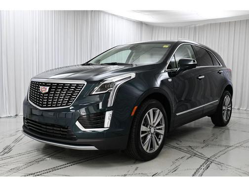 Emerald Lake Metallic 2024 Cadillac XT5 Premium Luxury