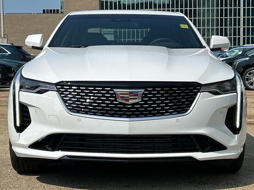 2025 Cadillac CT4 Premium Luxury