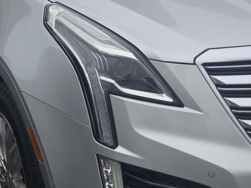 2018 Cadillac XT5 Premium Luxury