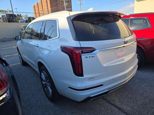 2024 Cadillac XT6 Premium Luxury AWD