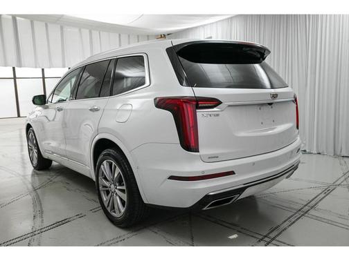 2024 Cadillac XT6 Premium Luxury AWD